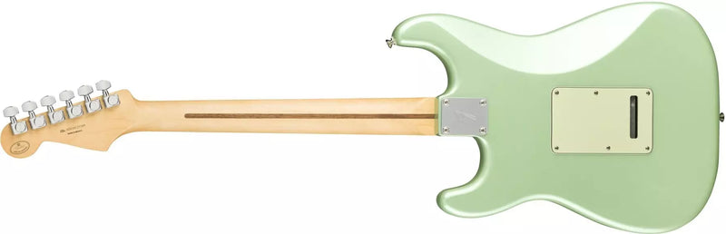 Fender LTD Player Stratocaster, Maple Fingerboard - Surf Pearl